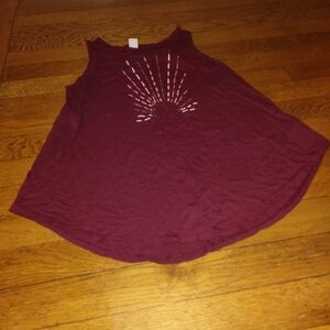red flowy tank top with sun design from old navy size XS